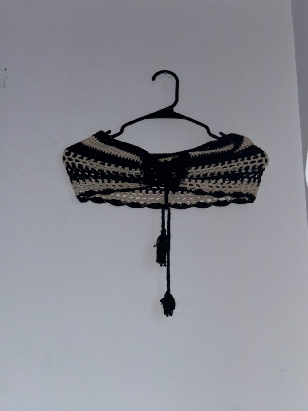 Charlotte Russe Black & Cream Crochet Bandeau Bralette